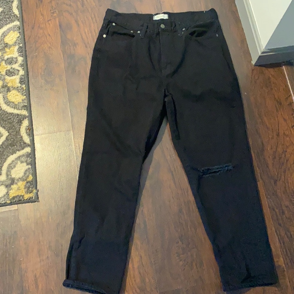 Madewell- The Perfect Vintage Jean in Black Size 32